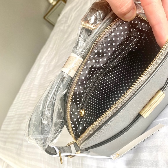 SOLD 🆕 Mali + Lili Vegan Leather Shoulder Bag - Picture 5 of 8